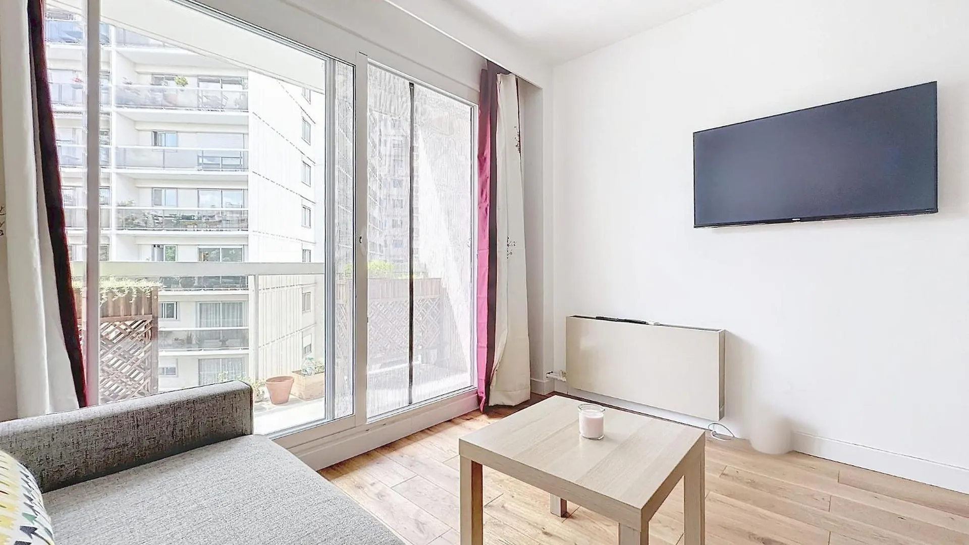114 - Renove De Luxe Pour 4 Personnes